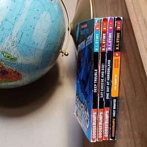 Set of 4 Goosebumps books Scholastic